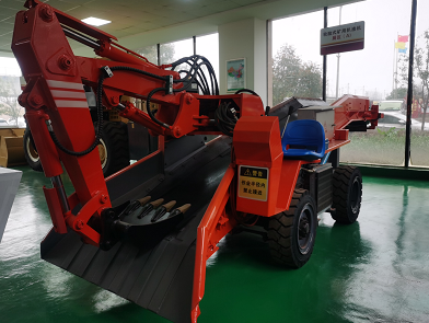 帥龍重工老師傅教你如何保養和維護扒渣機